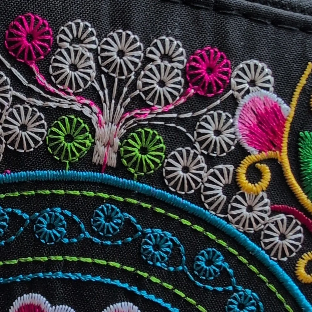 Lylac Colorful Zip Around Floral Embroidered Wallet Wristlet Black Pink